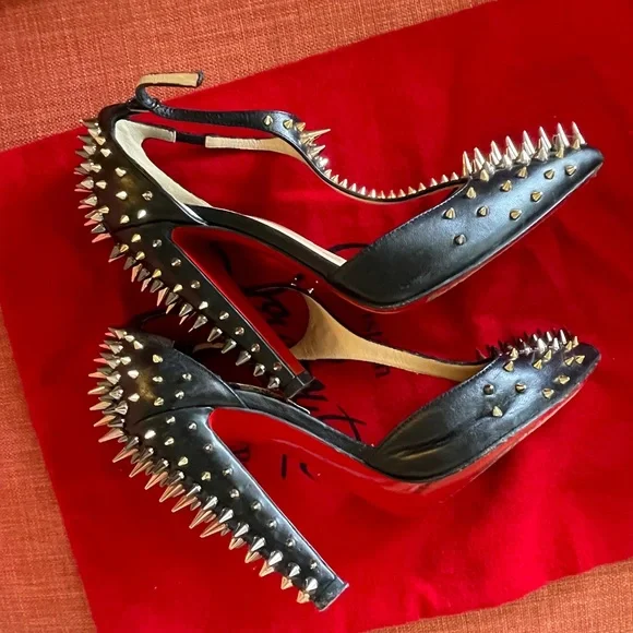 Christian Louboutin leather spike heels 35 - Picture 8 of 9